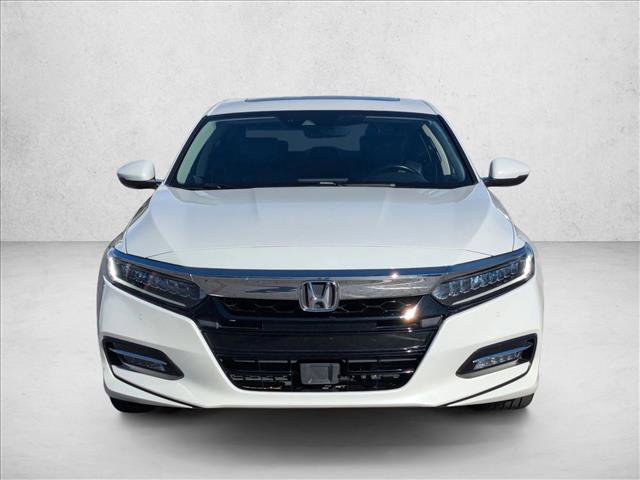 Used 2019 Honda Accord Touring image 2