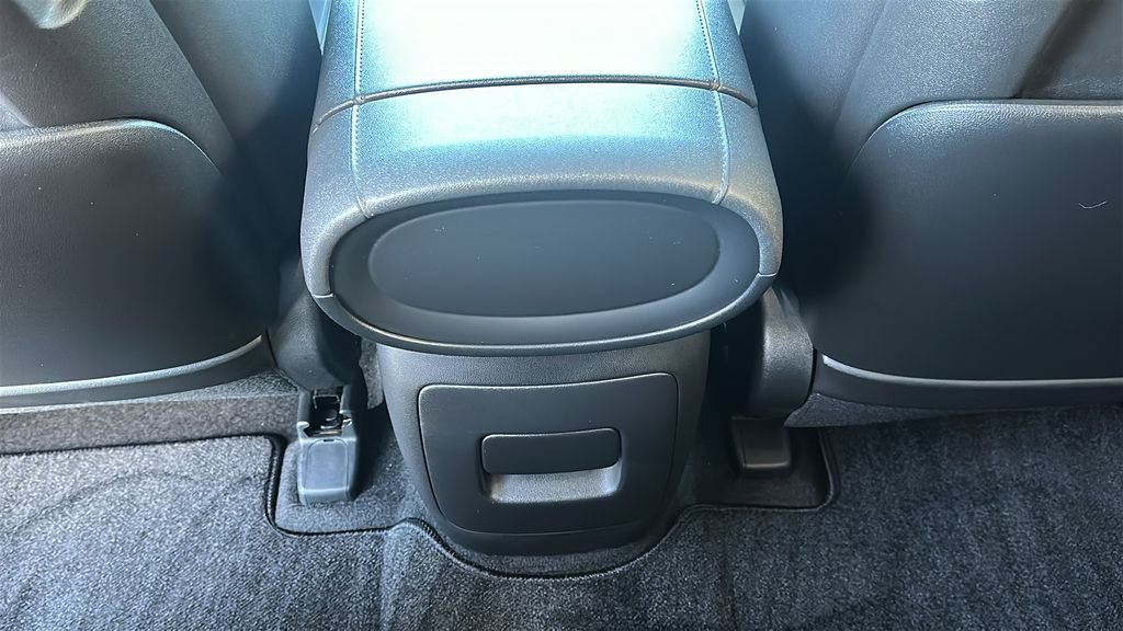 Used 2026 Hyundai Palisade SEL FWD image 32