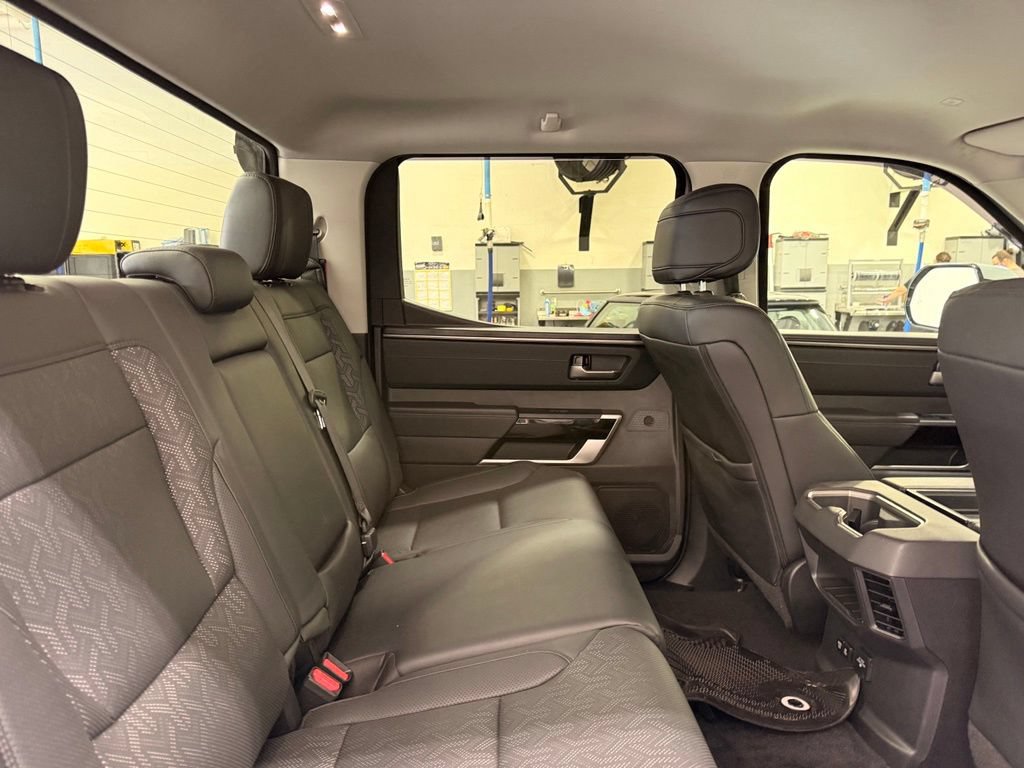 Used 2024 Toyota Tundra Limited AWD/4WD image 27