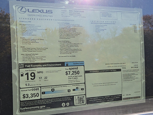 New 2025 Lexus LX 600 4WD w/ Luxury Package image 20