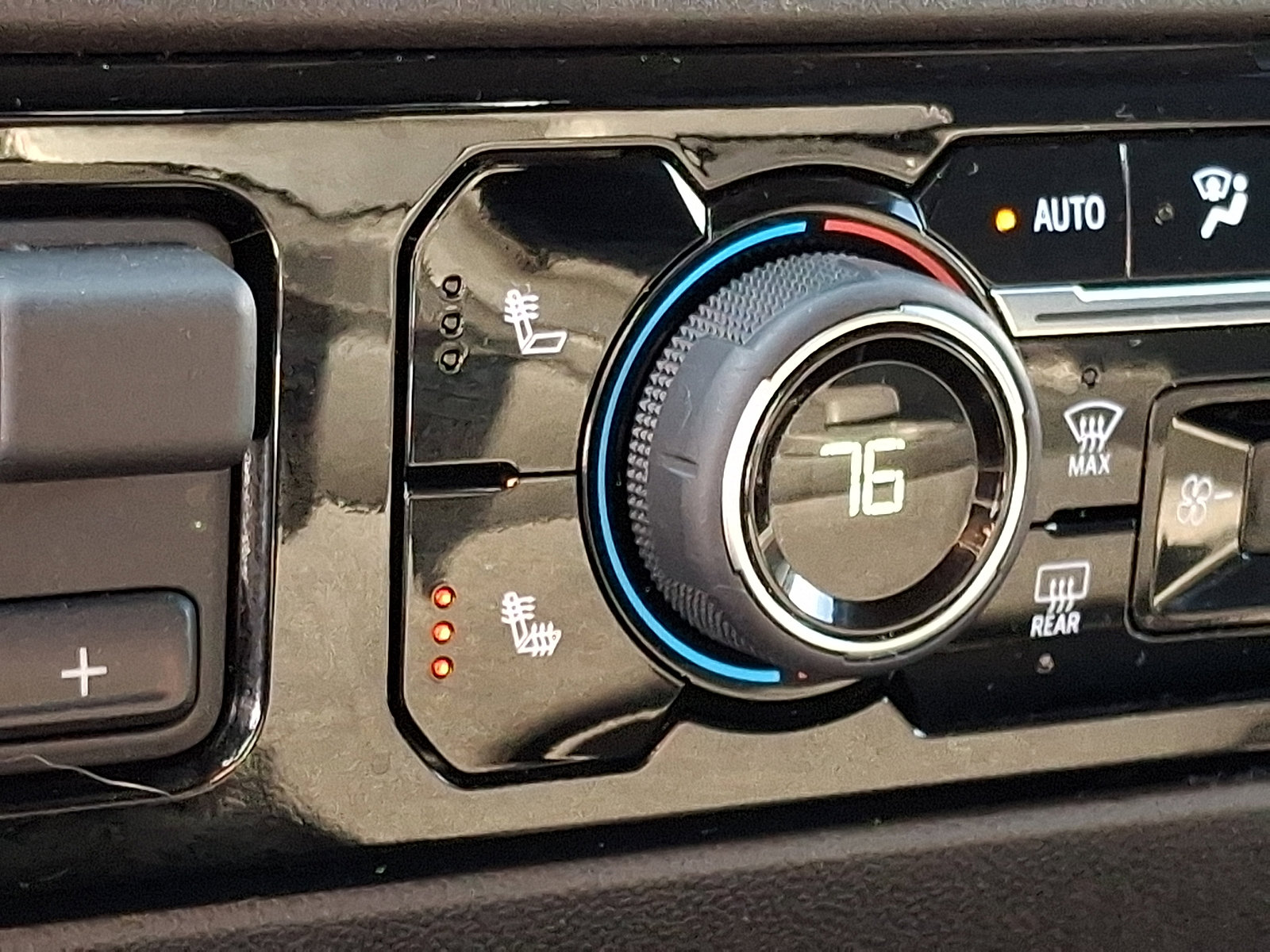 Certified 2026 Chevrolet Silverado 1500 RST image 26