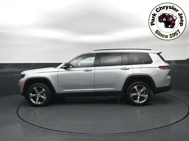 Used 2025 Jeep Grand Cherokee L Limited AWD/4WD image 6