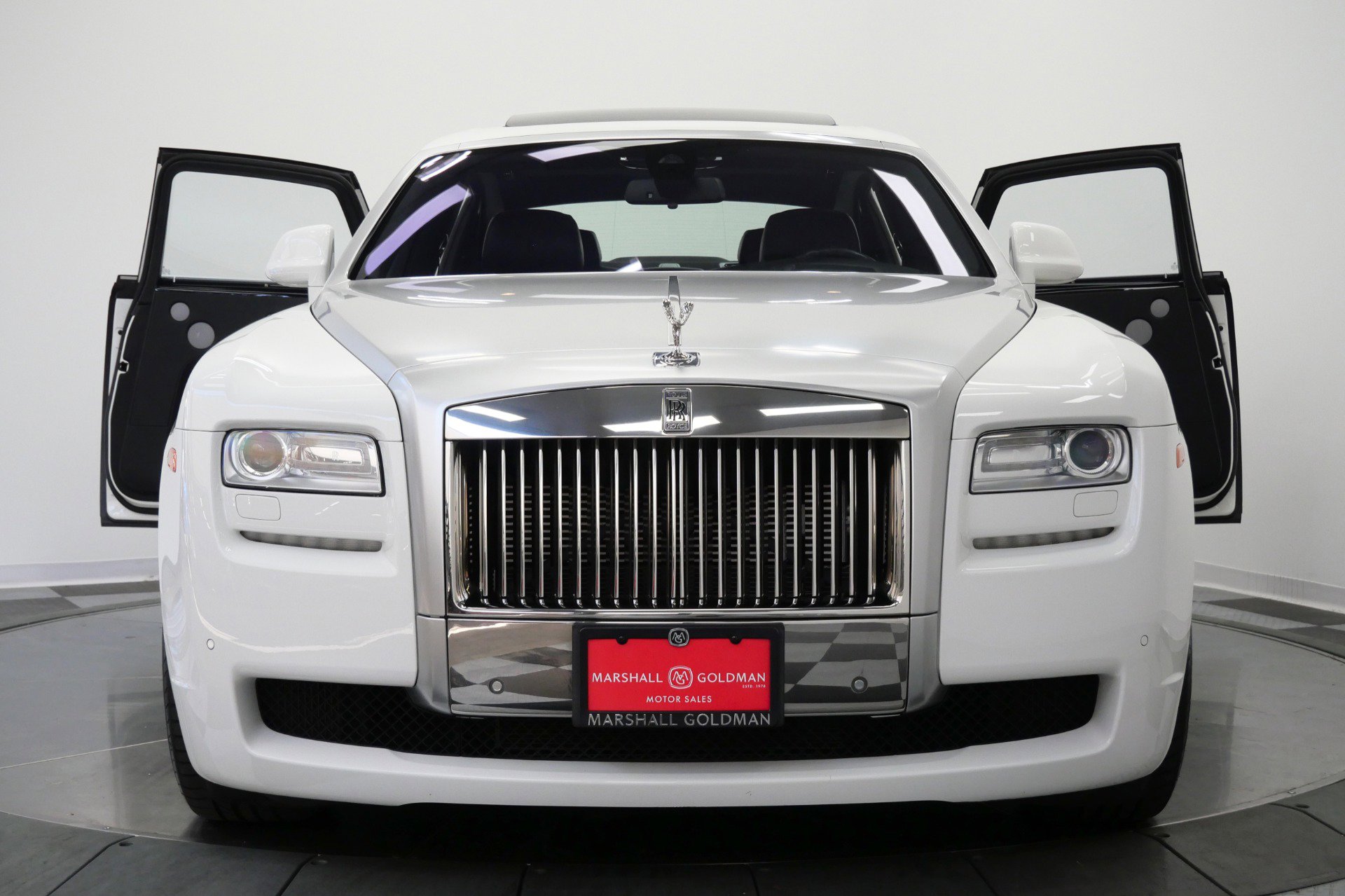 Used 2014 Rolls-Royce Ghost RWD image 4