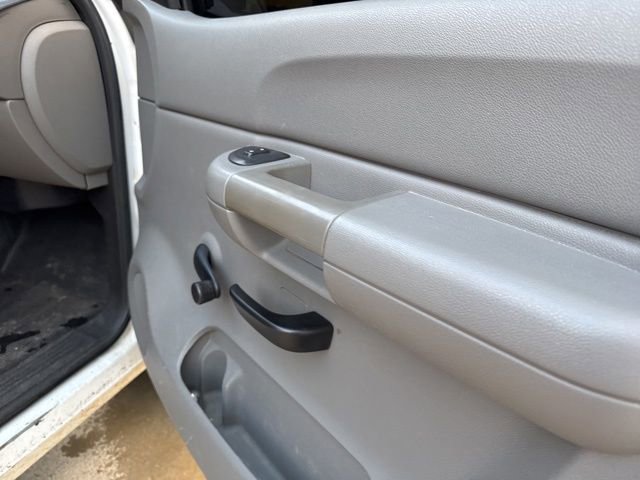 Used 2008 Chevrolet Silverado 3500 W/T image 25