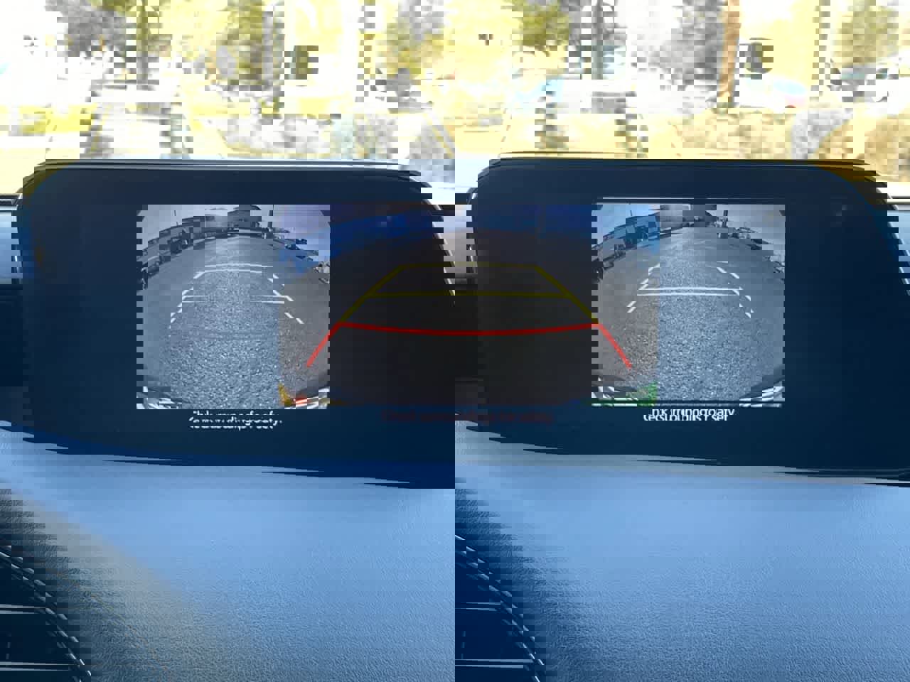 Used 2019 MAZDA MAZDA3 Hatchback w/ Premium Package image 17