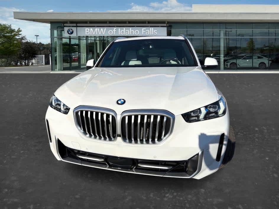 New 2026 BMW X5 xDrive40i AWD/4WD image 2