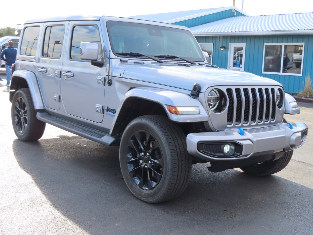 Used 2021 Jeep Wrangler Unlimited Sahara image 6