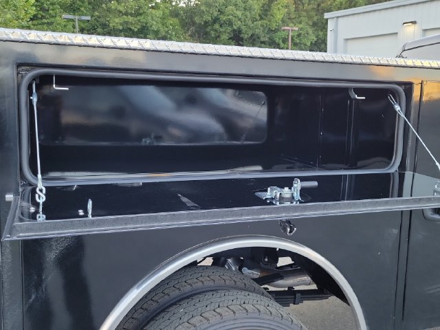 New 2026 RAM 5500 Tradesman AWD/4WD image 11