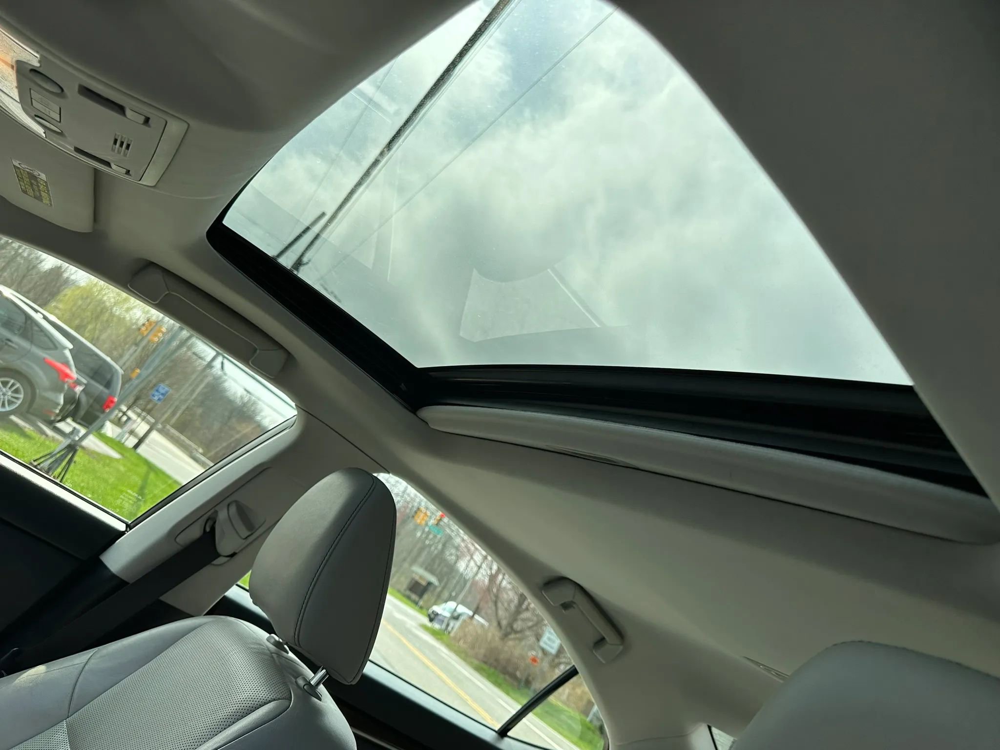 Used 2013 Lexus ES 350 w/ Luxury Pkg image 30