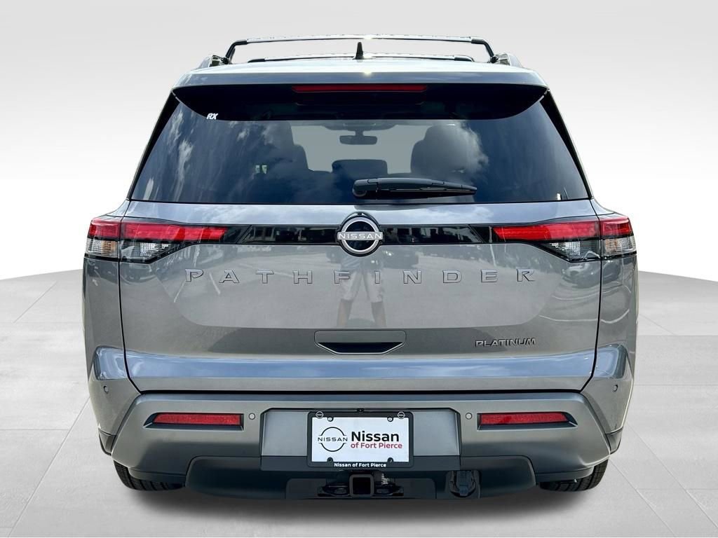 New 2026 Nissan Pathfinder Platinum w/ Cargo Package image 7