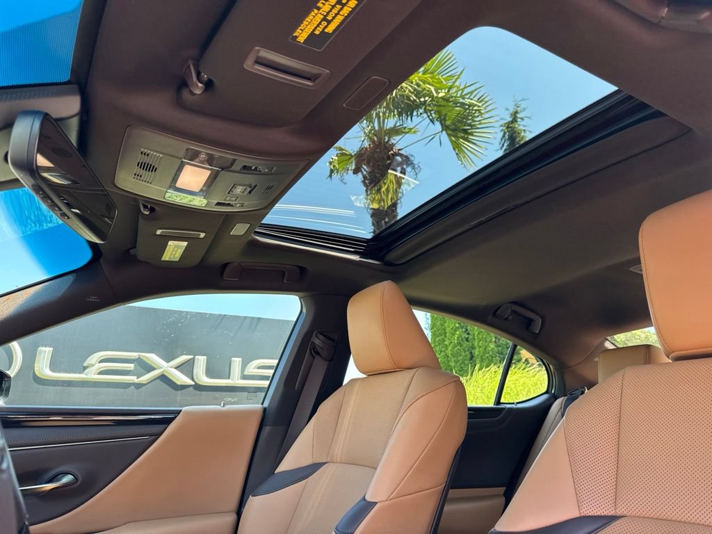 Certified 2021 Lexus ES 250 w/ Premium Package AWD/4WD image 14