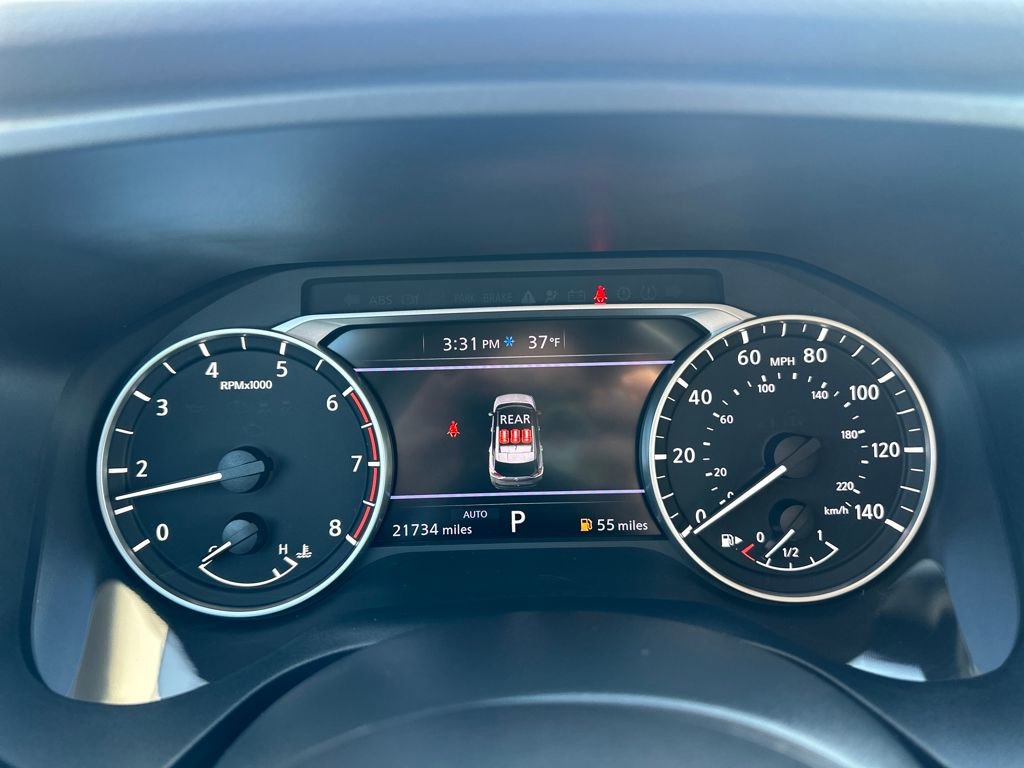 Used 2023 Nissan Rogue SV w/ SV Premium B Package image 11