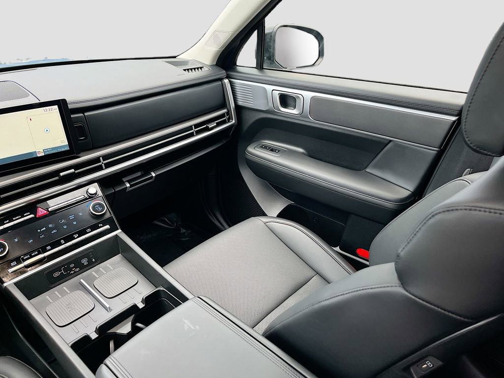 Used 2025 Hyundai Santa Fe XRT image 23