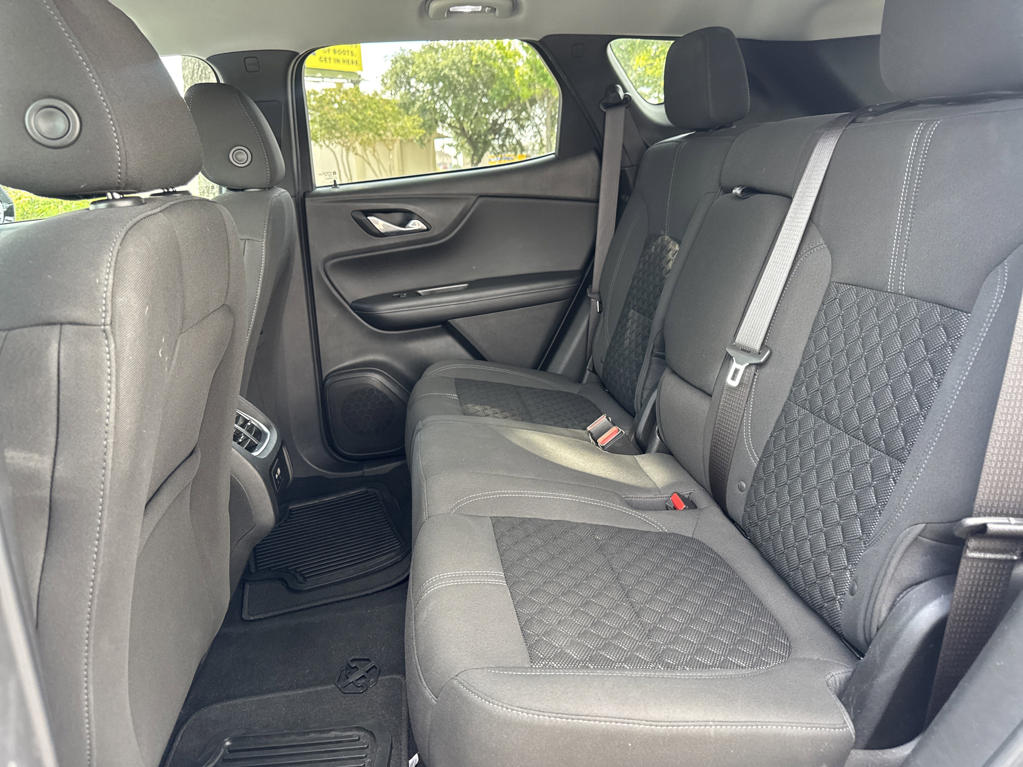 Used 2022 Chevrolet Blazer LT AWD/4WD image 8
