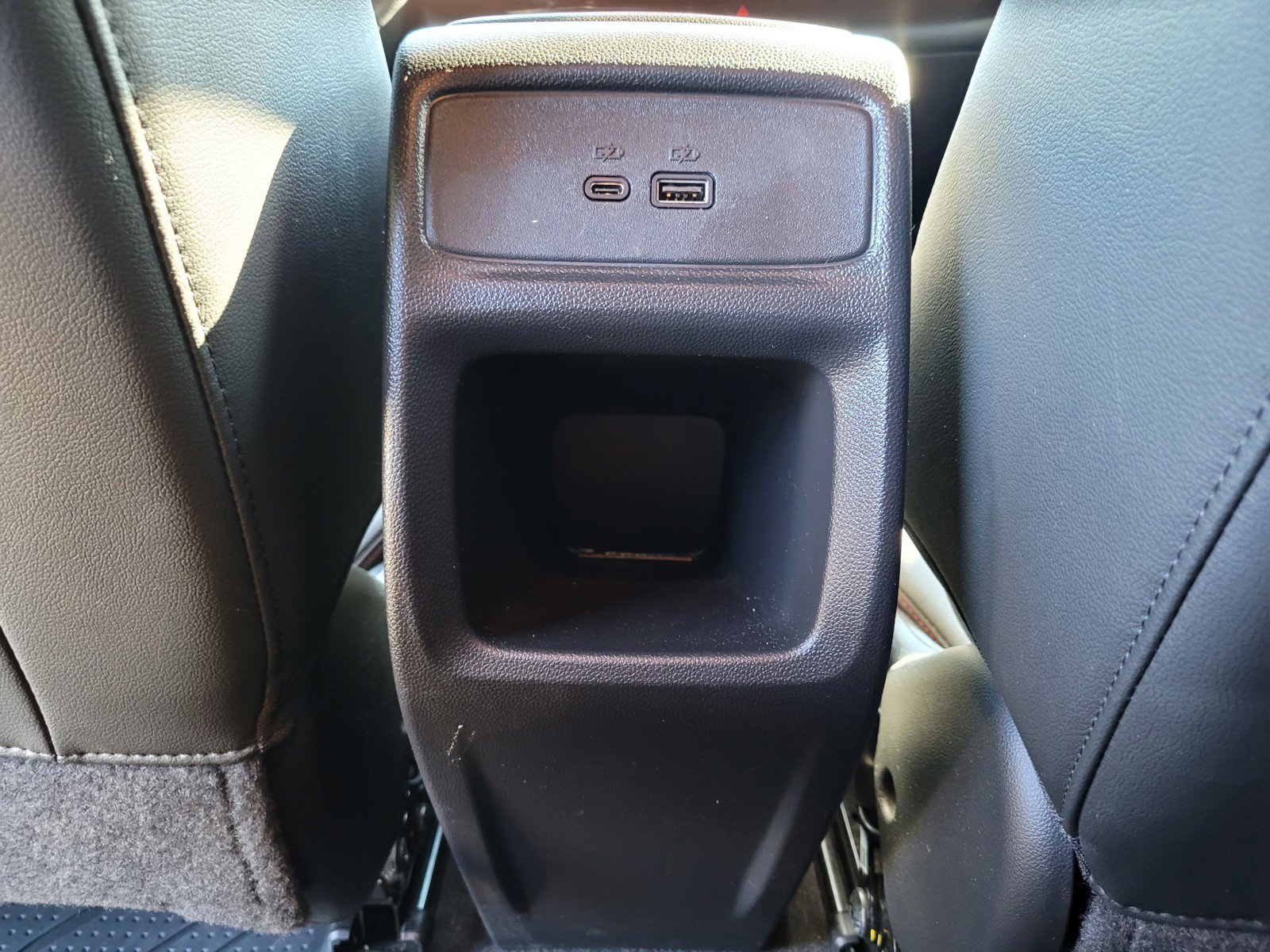 Used 2025 Chevrolet Trax RS w/ Driver Confidence Package image 12