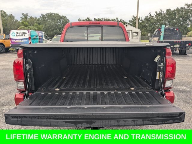 Used 2022 Toyota Tacoma SR RWD image 13