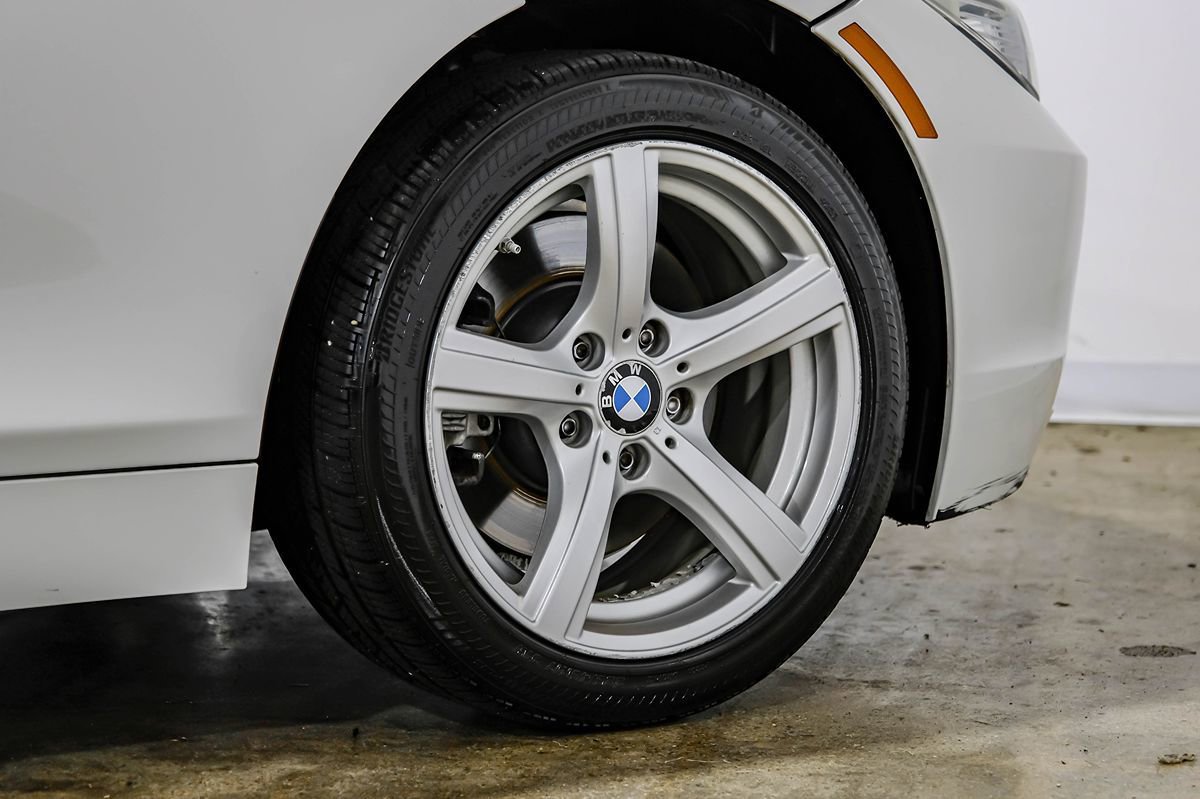 Used 2011 BMW Z4 sDrive30i w/ Premium Pkg RWD image 48