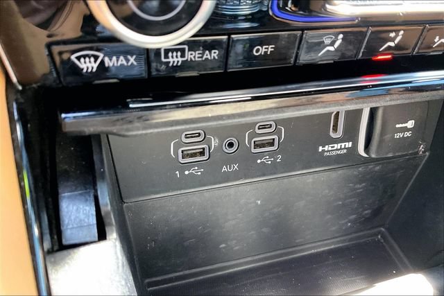 Used 2023 Jeep Grand Cherokee L Summit AWD/4WD image 26