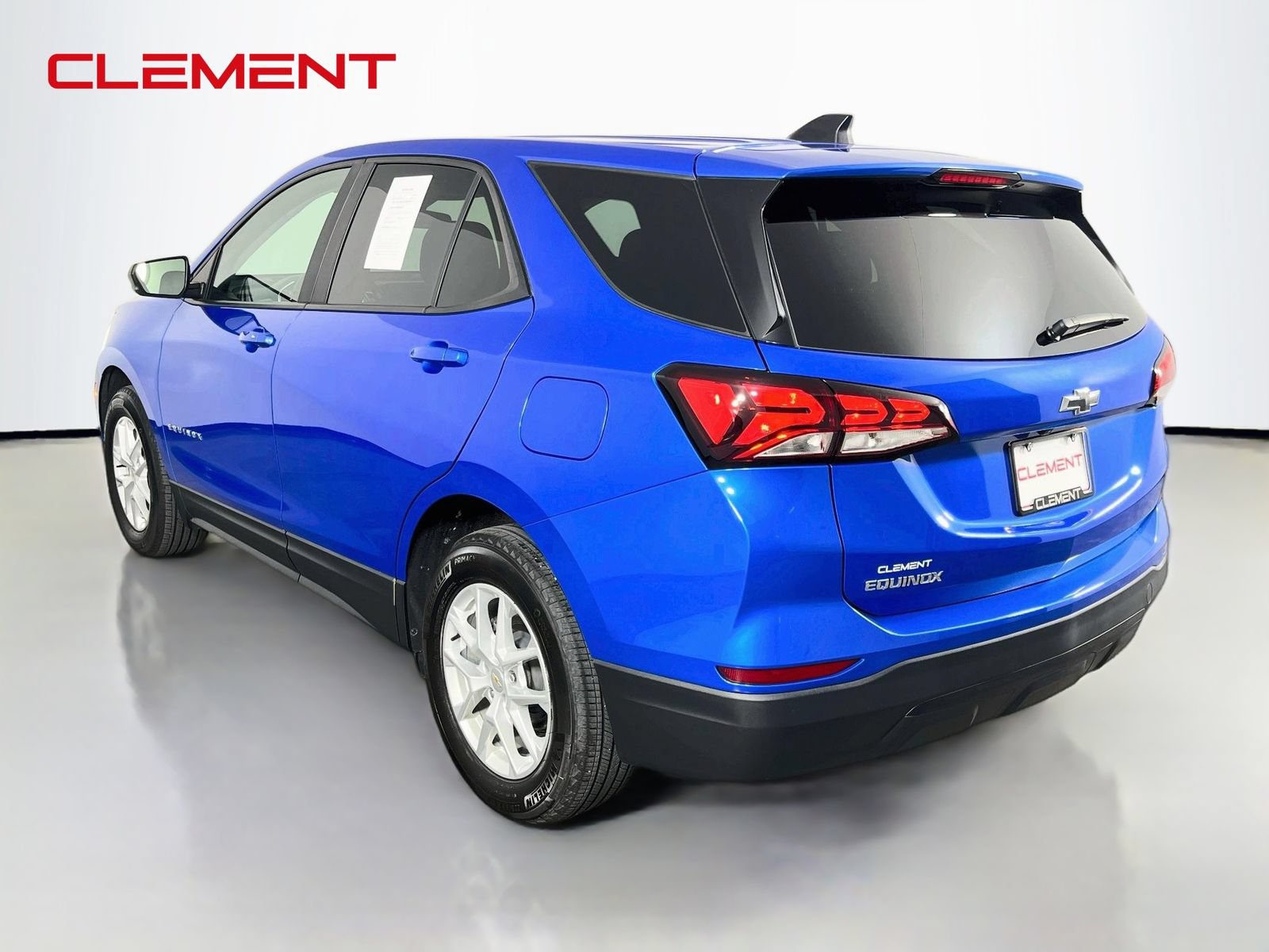 Used 2024 Chevrolet Equinox LS w/ LS Convenience Package FWD image 9