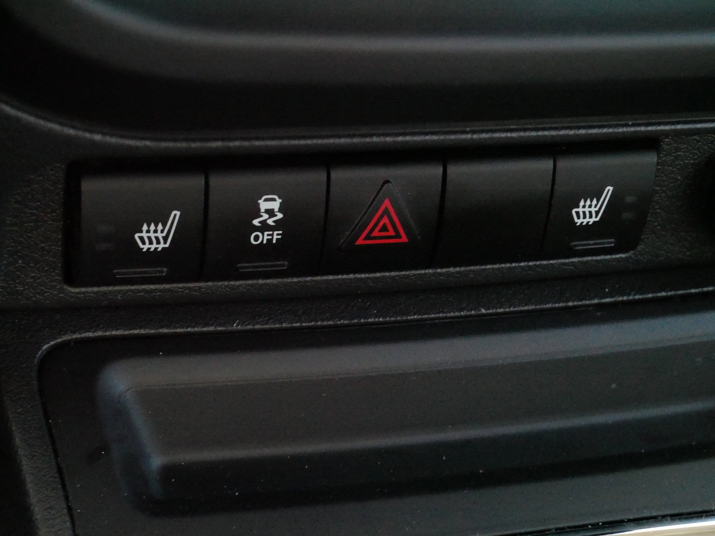 Used 2014 Jeep Patriot Limited w/ Sun/Sound Group AWD/4WD image 27