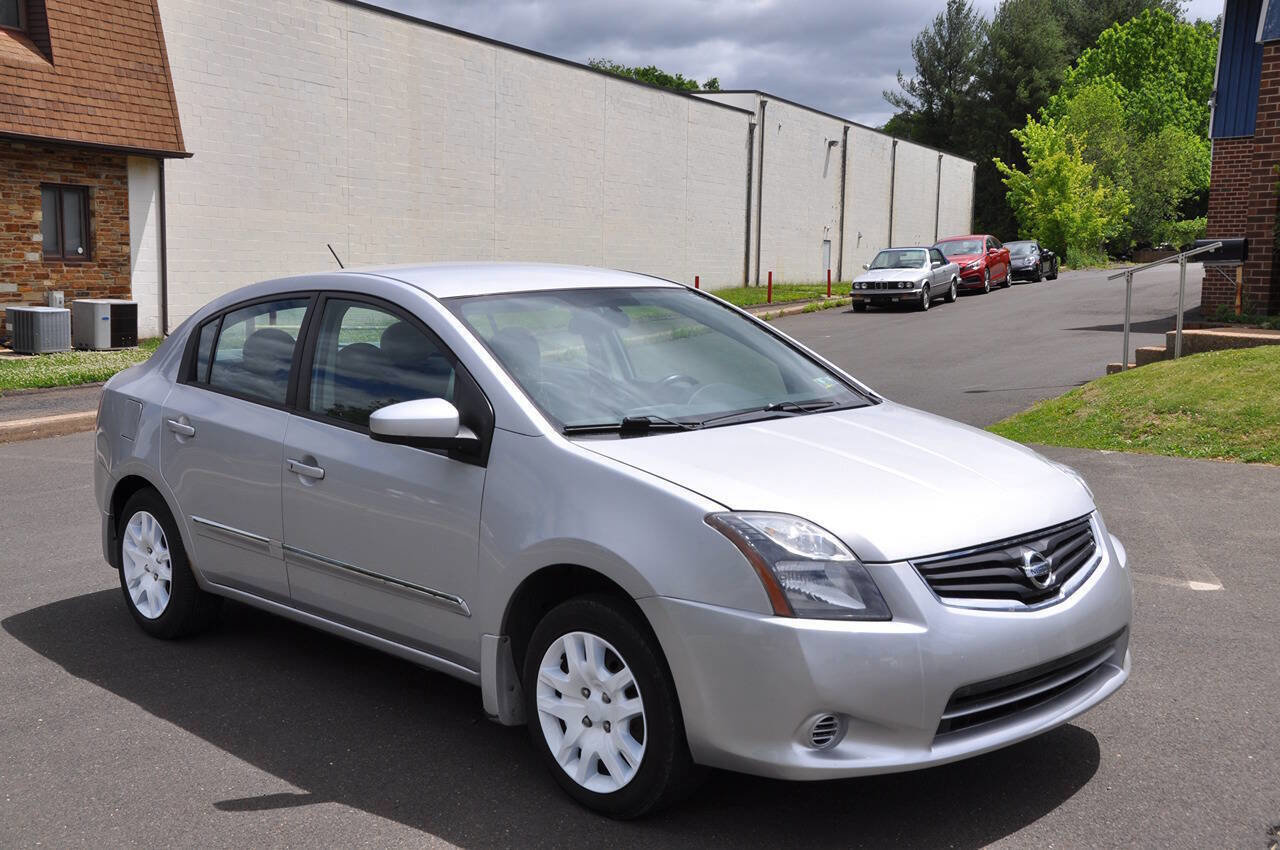 Used 2010 Nissan Sentra 2.0 S w/ Convenience Pkg FWD image 4