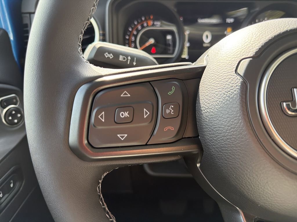 New 2026 Jeep Gladiator Sahara image 23