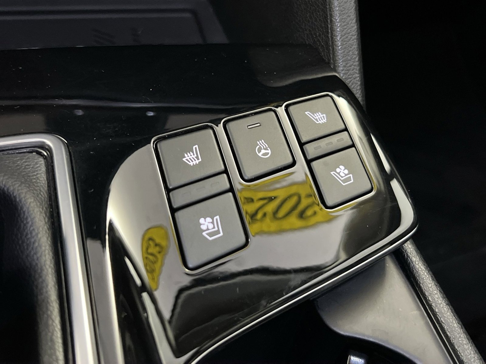 Used 2023 Kia Sportage SX image 33