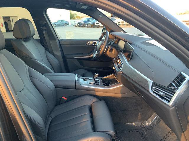Certified 2022 BMW X5 xDrive40i w/ Parking Assistance Package image 4