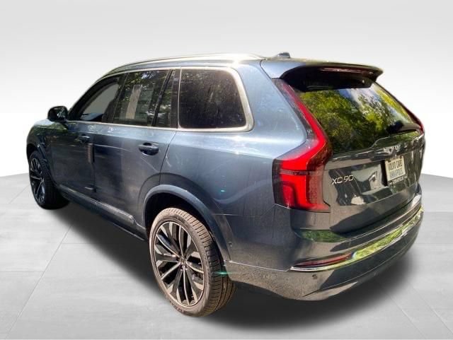 New 2026 Volvo XC90 T8 Ultra w/ Protection Package Premier AWD/4WD image 5