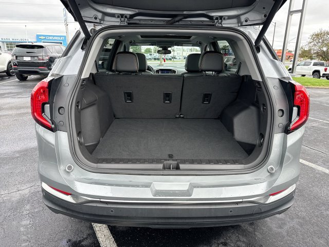 Used 2024 GMC Terrain AT4 w/ Infotainment Package II AWD/4WD image 24