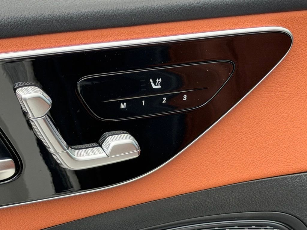 New 2026 Mercedes-Benz C 300 4MATIC Sedan image 17