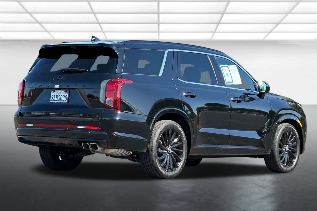 Used 2025 Hyundai Palisade Calligraphy image 5