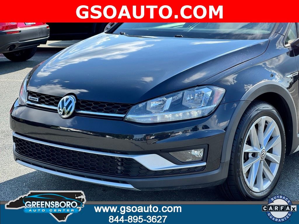 Used 2018 Volkswagen Golf Alltrack SE image 32