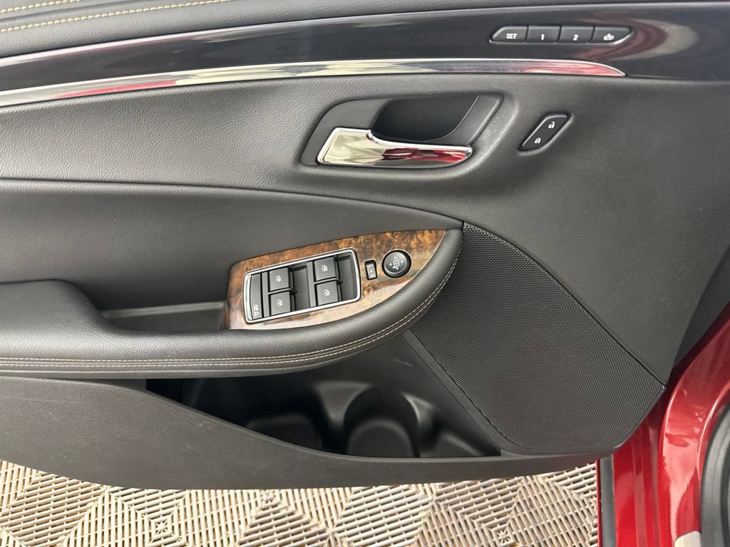 Used 2015 Chevrolet Impala LTZ FWD image 20