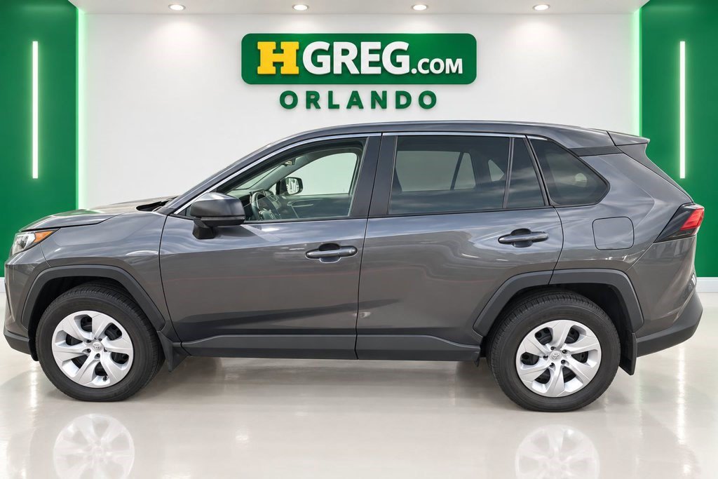 Used 2024 Toyota RAV4 LE FWD image 4