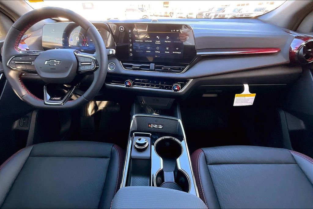 New 2026 Chevrolet Equinox RS w/ LPO, Floor Liner Package image 5