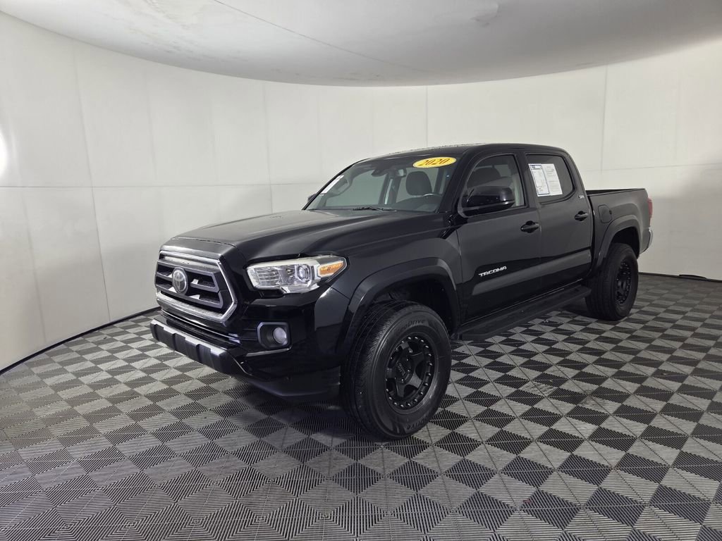 Used 2020 Toyota Tacoma SR5 RWD image 4