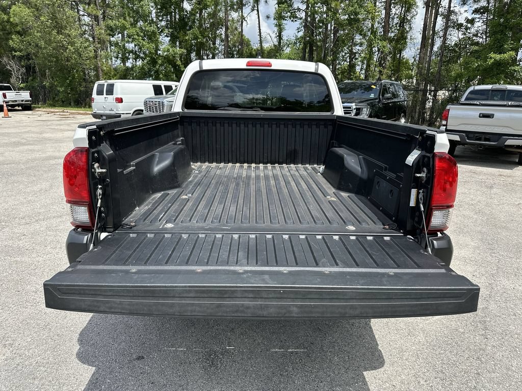 Used 2021 Toyota Tacoma SR AWD/4WD image 25
