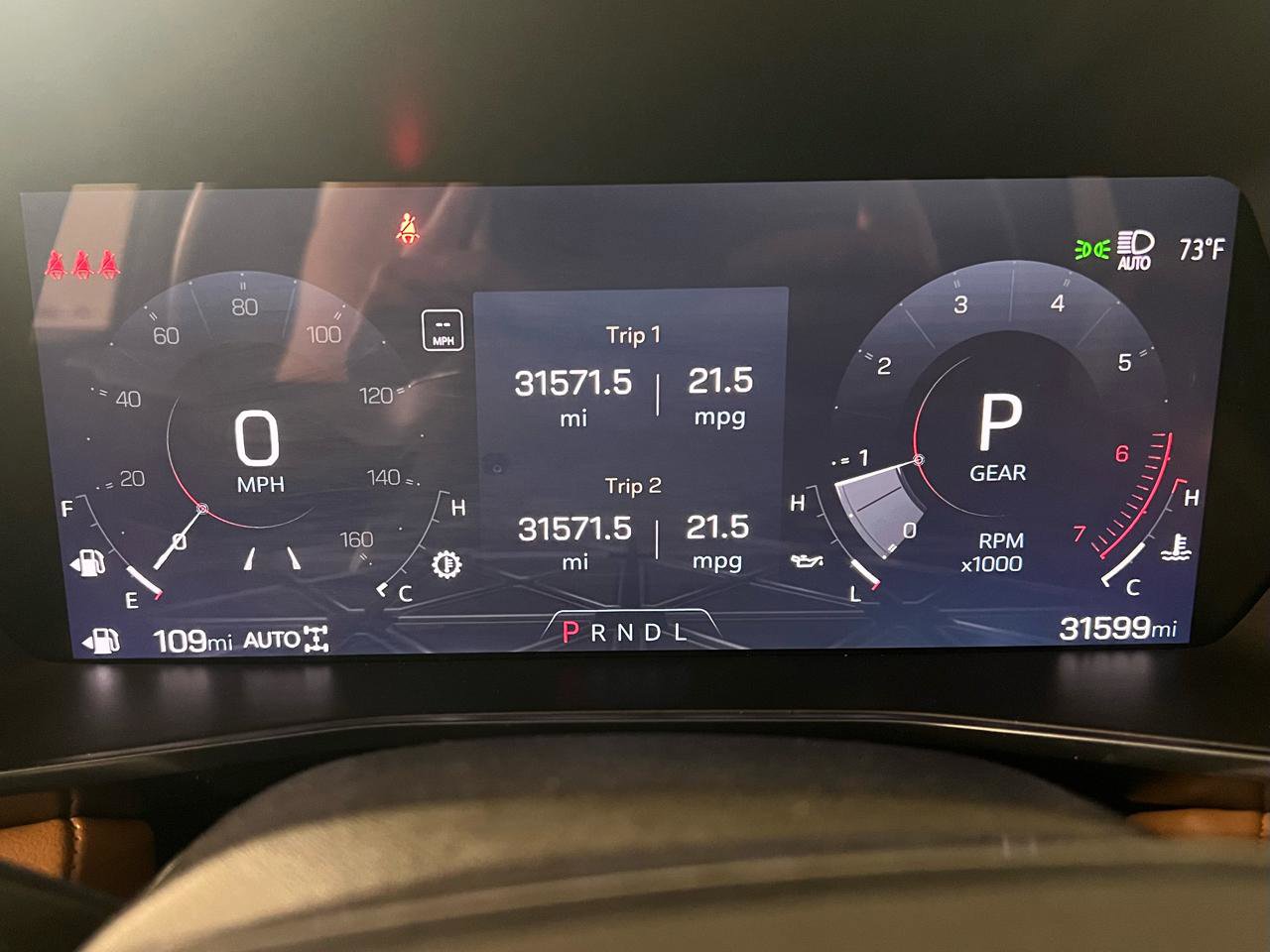 Used 2024 GMC Canyon AT4 w/ Technology Package image 16