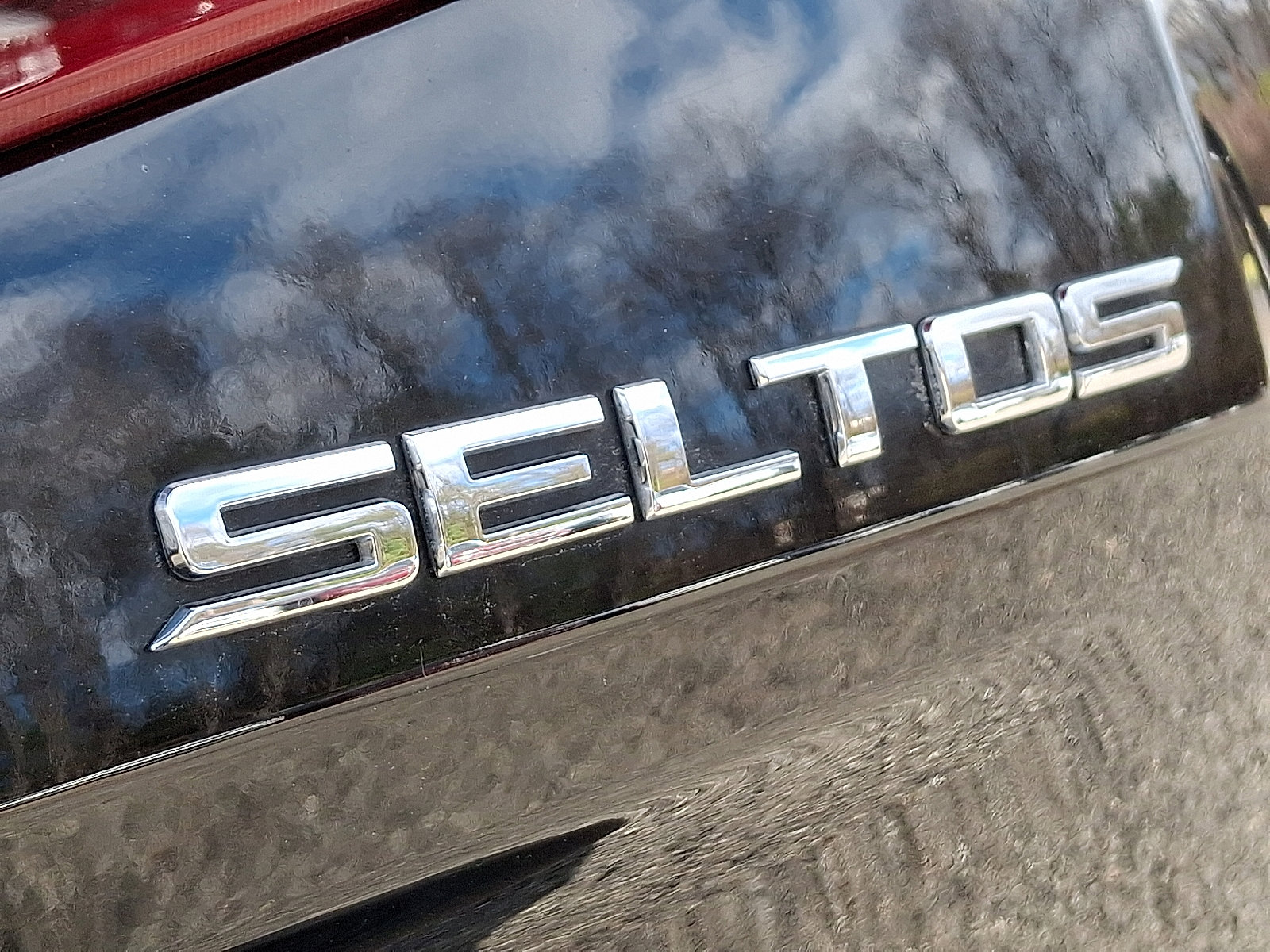 Used 2021 Kia Seltos S image 29