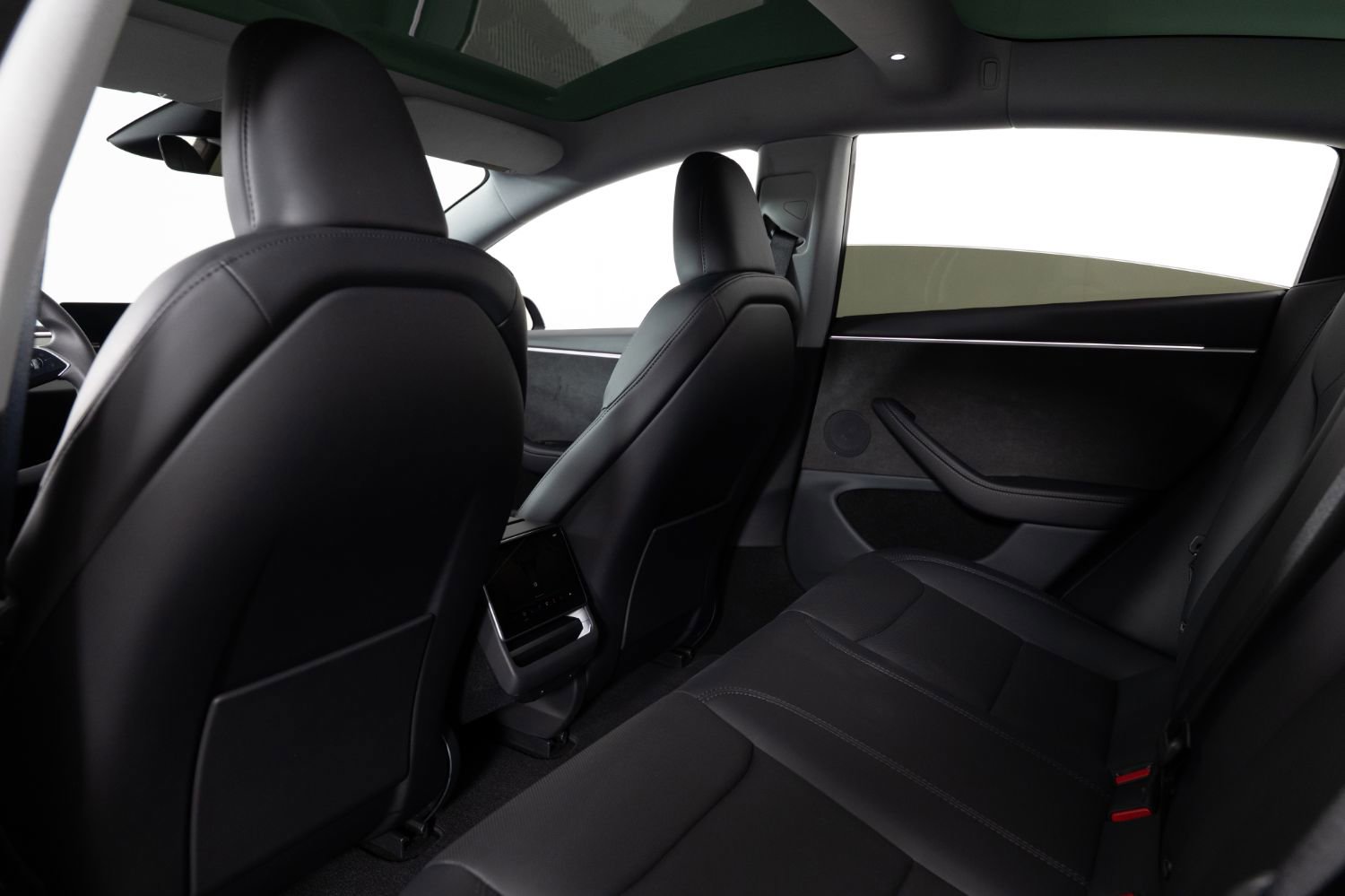 Used 2025 Tesla Model 3 Long Range AWD/4WD image 19