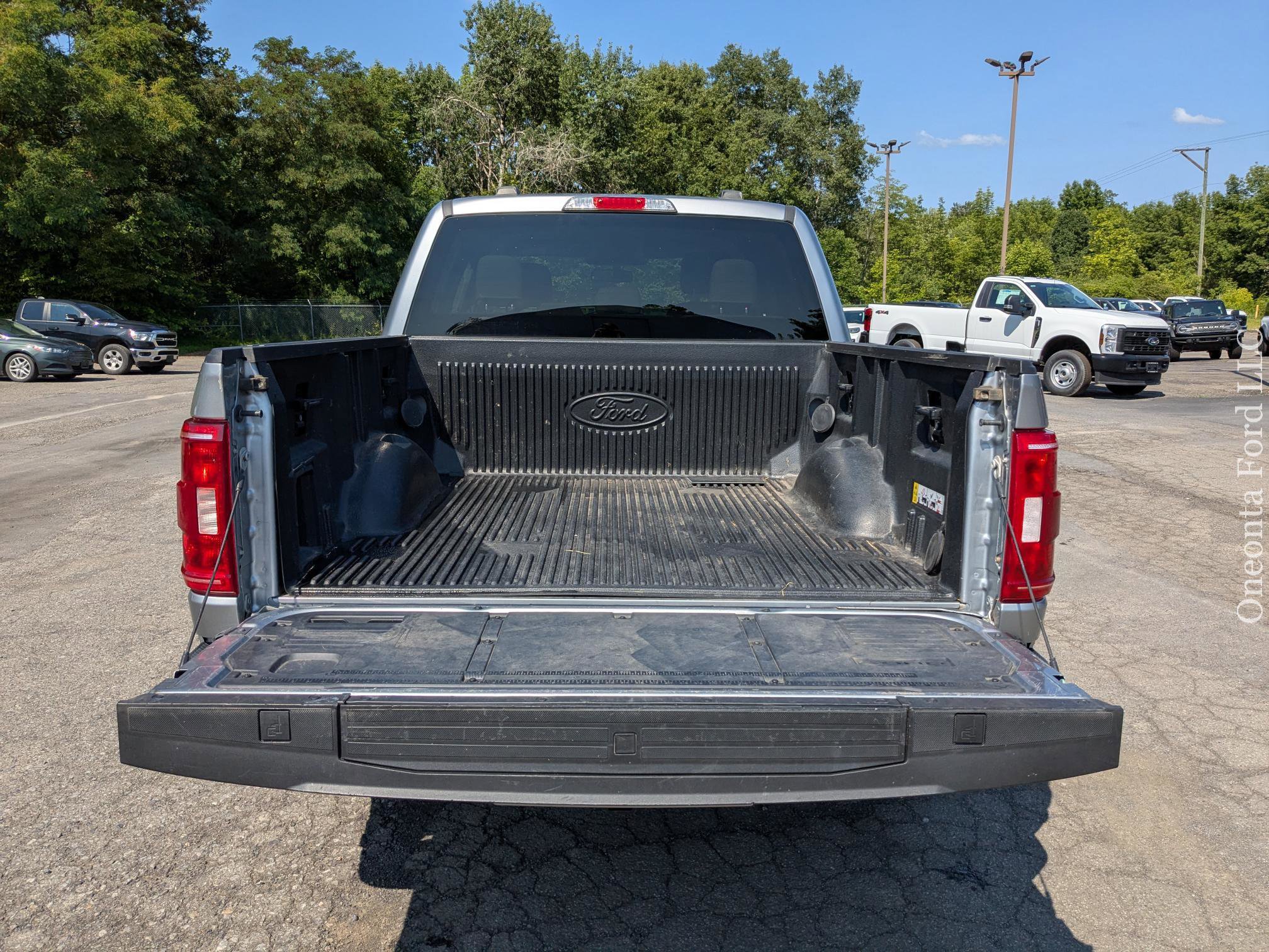 Used 2022 Ford F150 XLT w/ Equipment Group 302A High AWD/4WD image 11