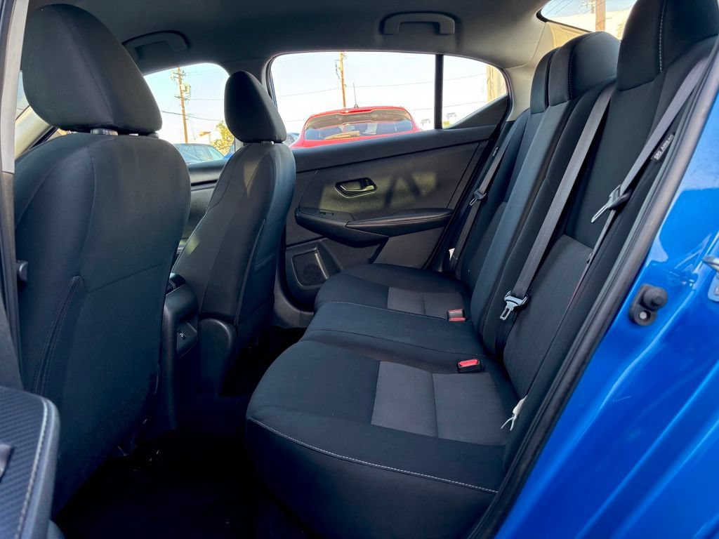 Used 2024 Nissan Sentra SV FWD image 15