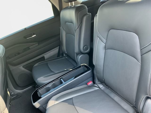 New 2026 Nissan Pathfinder SL image 15