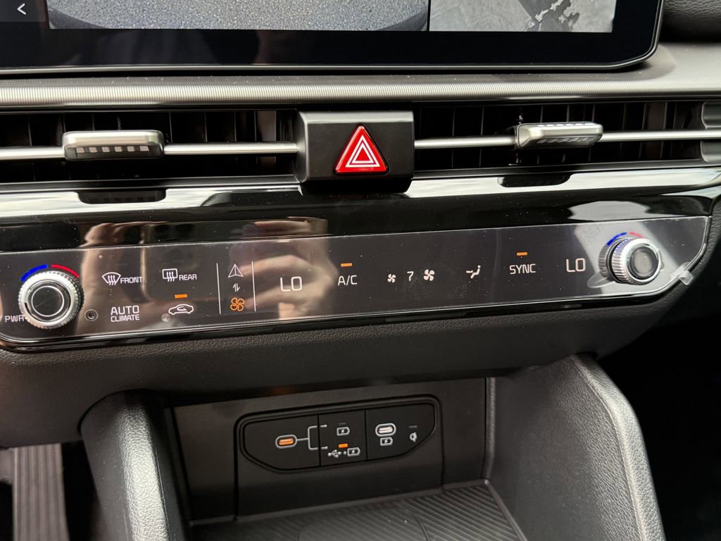 New 2026 Kia Sportage SX FWD image 27