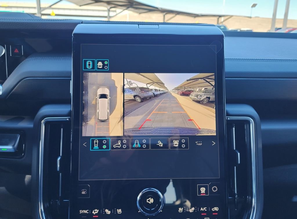 New 2026 GMC Yukon XL Denali w/ Denali Reserve Package image 32