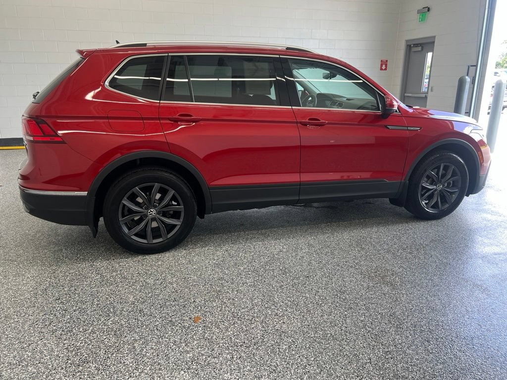 Certified 2024 Volkswagen Tiguan SE AWD/4WD image 6
