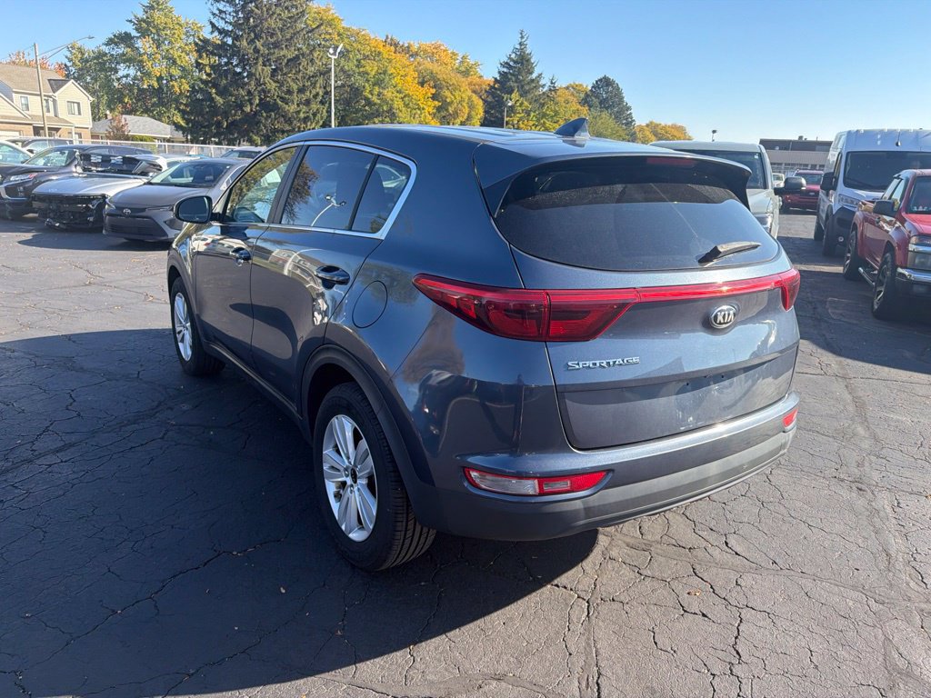 Used 2018 Kia Sportage LX AWD/4WD image 8