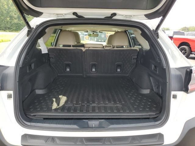 Used 2025 Subaru Outback Limited w/ Popular Package #2 AWD/4WD image 10