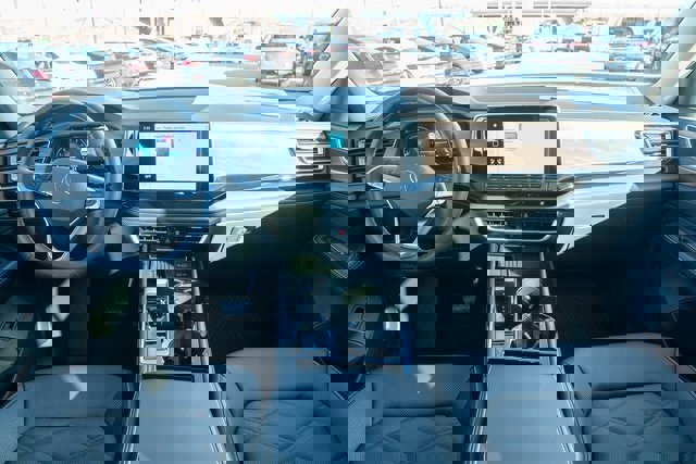 New 2026 Volkswagen Atlas SE image 30